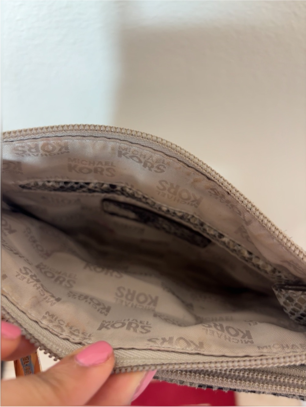 Michael Kors Snake-Print Gray Crossbody with Gold MK Emblem - Picture 8 of 8